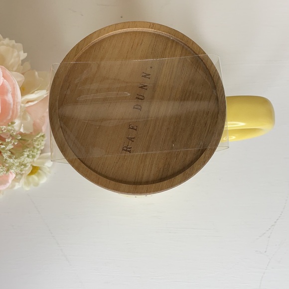 NWT Rae Dunn LET’S GET LOST Mug W/Lid - Picture 2 of 5